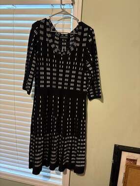 Lane Bryant Plus Size Black White Geometric StripeKnit MidiSweaterDress 22/24